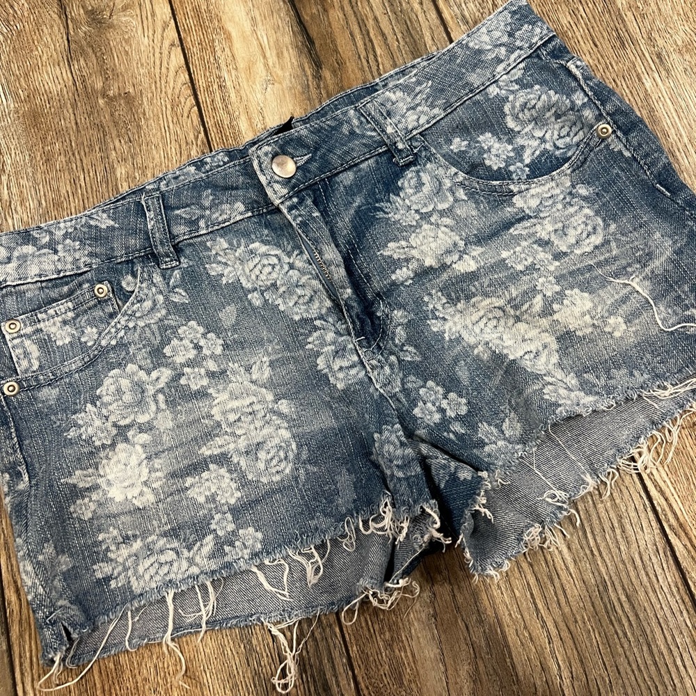 Forever 21 Jean Short